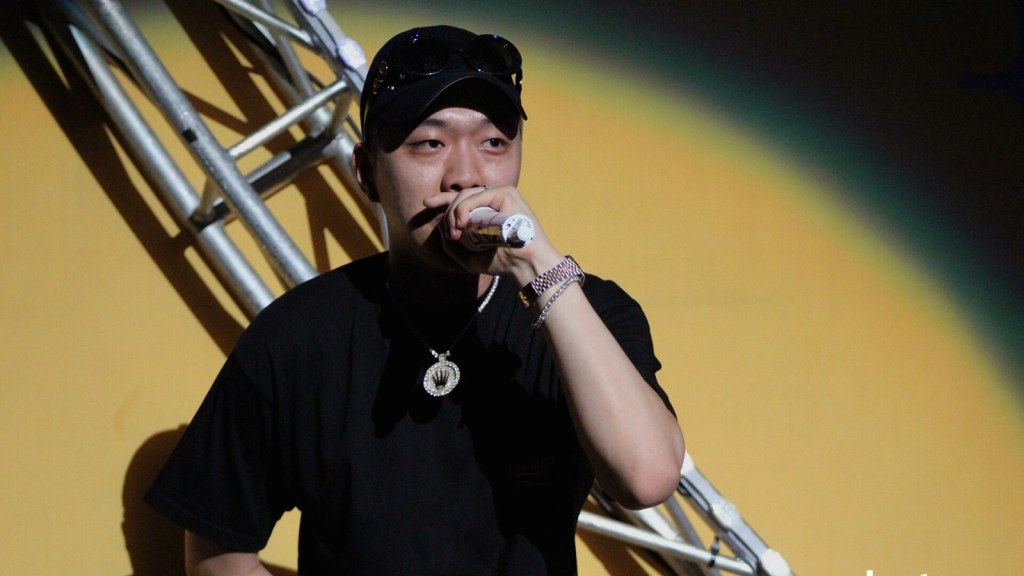 BewhY（ビーワイ）