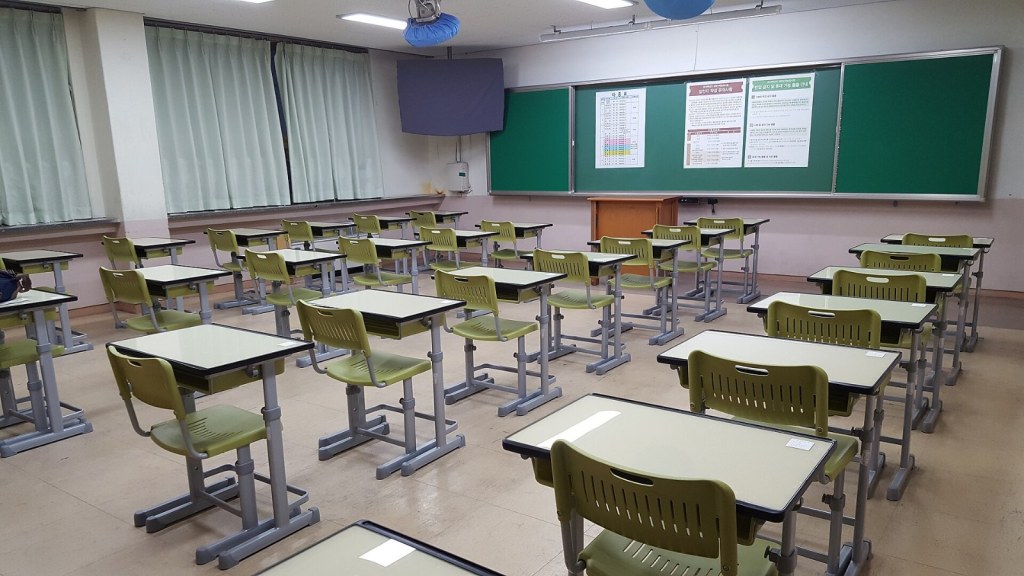 修能の試験会場になった高校の教室(2018年)